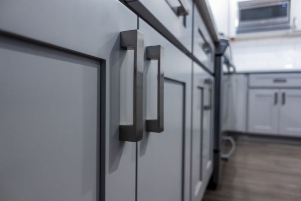 Hardware Mounting in Bella Vista