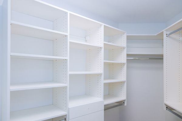 Shelf Mounting in Bella Vista