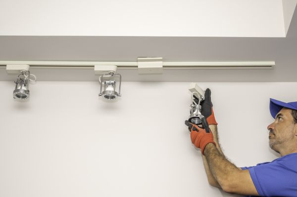 Track Light Bulb Replacement in Bella Vista